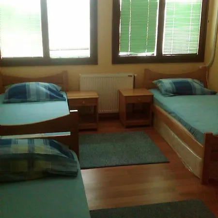 Hostel Av